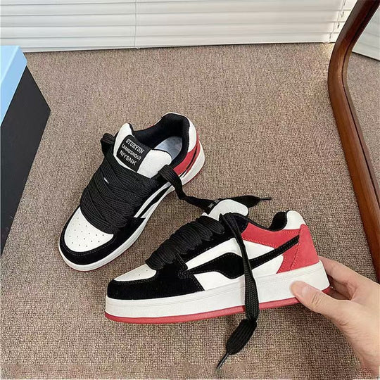 Damen Modische Sneakers mit sportlichem Design und großer Dämpfung EB