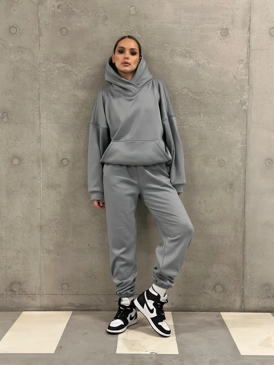 Damen gemütlicher Oversized Hoodie mit intuitivem Kordelzug und passender Jogginghose EB