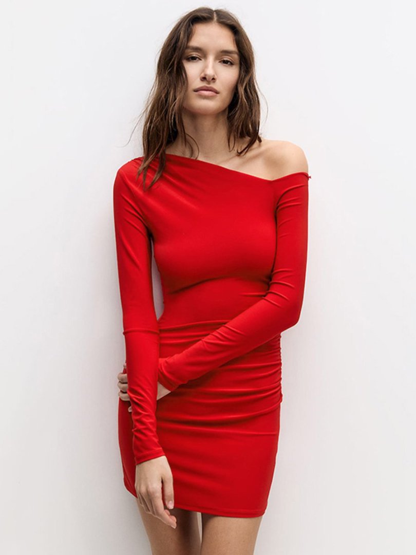 Damen Off-Shoulder Minikleid mit figurformendem Design und eleganter Raffung EB
