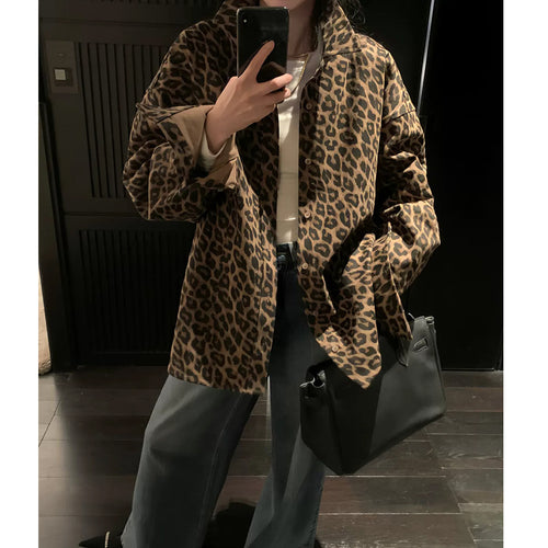Damen Oversized Hemdjacke im modischen Leopardenmuster EB