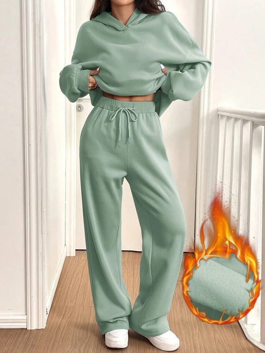 Damen Sweat-Set mit lässigem Schnitt und hohem Kragen EB