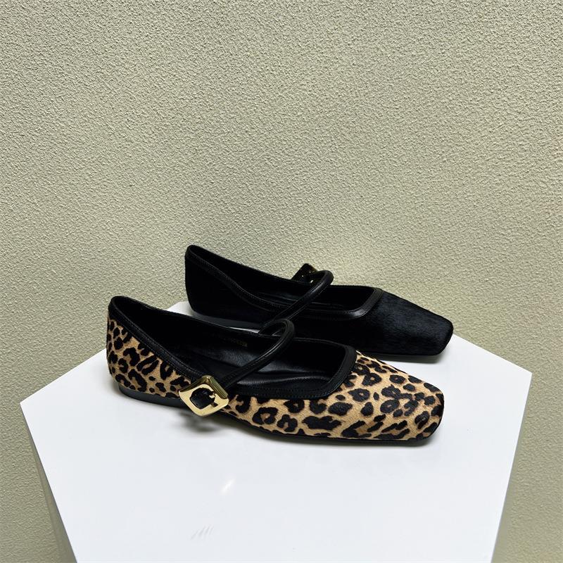 Damen Ballerinas mit elegantem Riemen EB