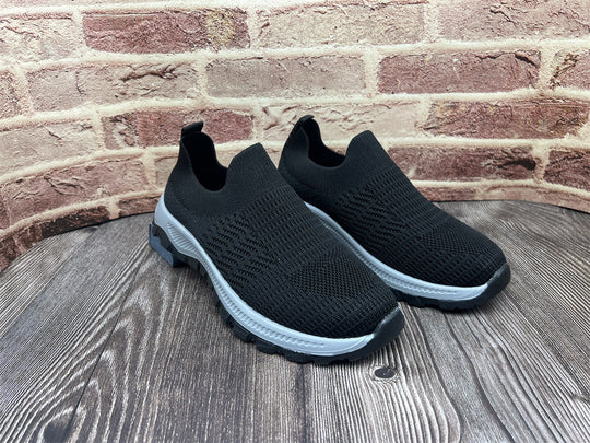 Damen Sportliche Slip-On Sneakers mit atmungsaktiver Mesh-Oberfläche EB