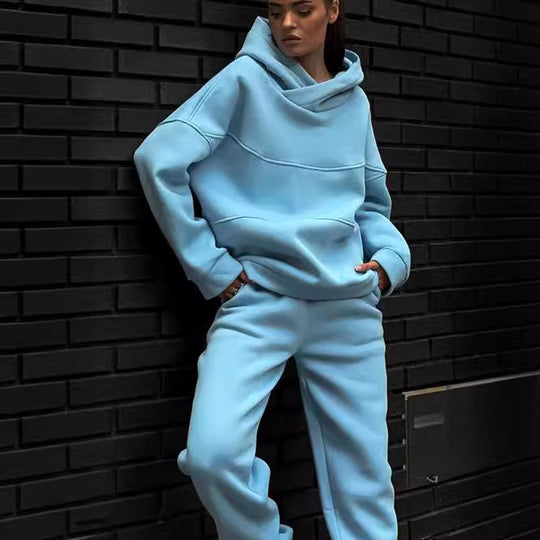 Damen Oversized Loungewear-Set aus schwerem French-Terry mit strukturierter Kapuze und Relax-Jogginghose EB