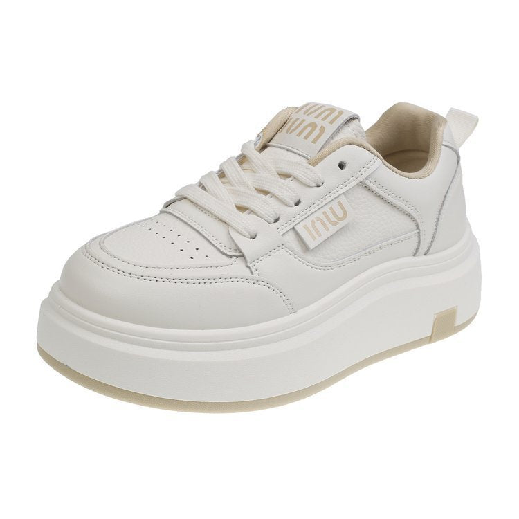 Damen Plattform Sneakers mit modischer Silhouette und rutschfester Außensohle EB