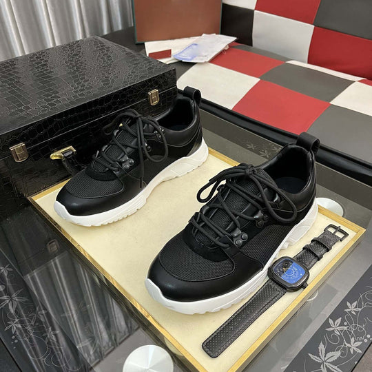 Damen Sportliche Trend Sneakers mit atmungsaktiven Mesh-Details und robustem Design von EB