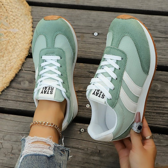 Damen Sportliche Sneakers mit atmungsaktivem Mesh-Obermaterial und rutschfester Sohle EB