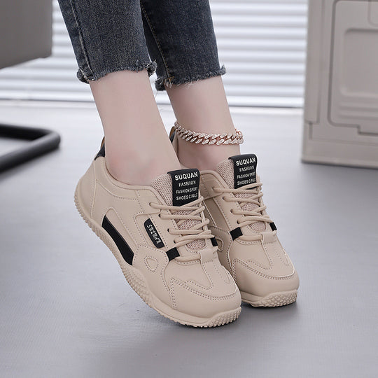 Damen Sportliche Sneakers mit innovativem Schnürsystem und atmungsaktiven Einsätzen EB