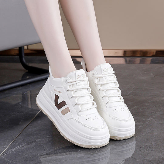 Damen Sneakers mit bequemer Plattform von EB