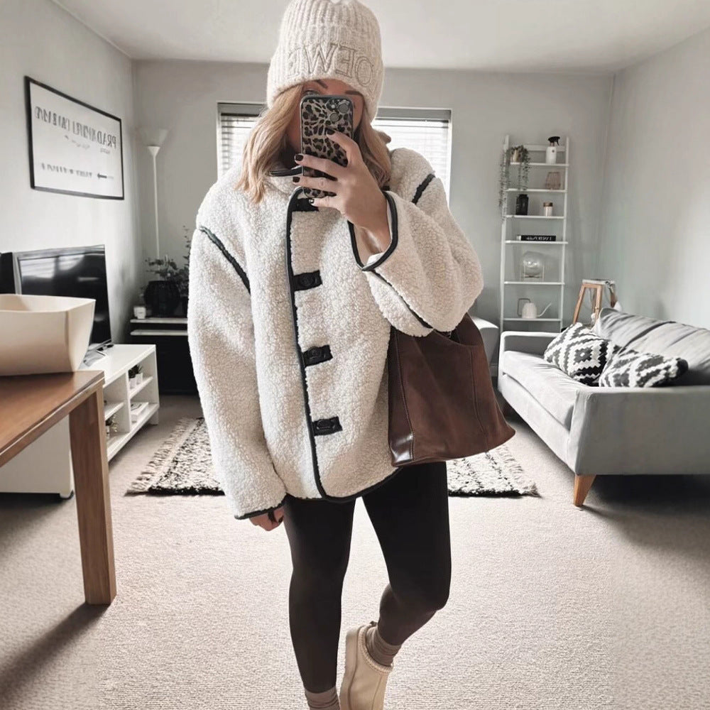 Damen Kuschelige Fleecejacke mit modernem Stehkragen und praktischen Taschen EB
