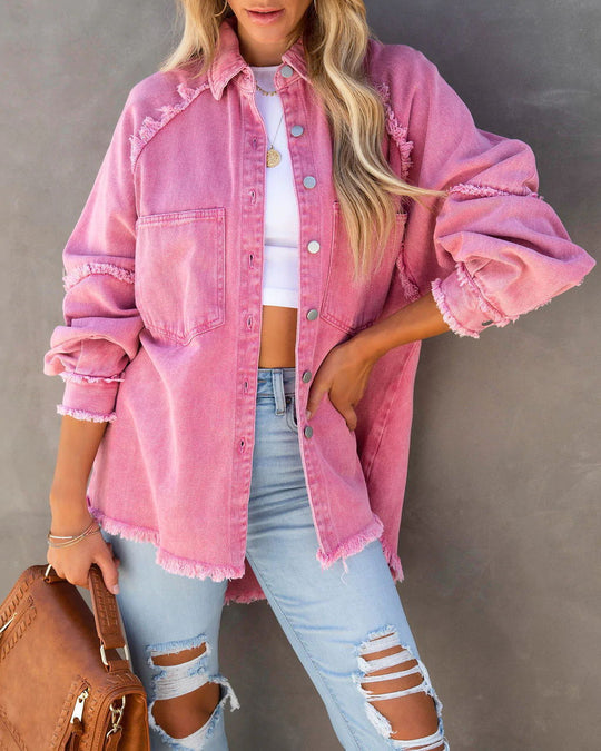 Damen nan oversized Hemdjacke im Used‑Look mit ausgefransten Kanten und aufgesetzten Pattentaschen EB