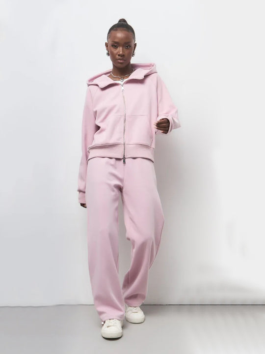 Damen entspanntes Fleece-Zweiteiler Set mit Raglan-Kapuzenjacke, durchgehendem Reißverschluss und gerader Relax-Jogginghose Eichborn Berlin