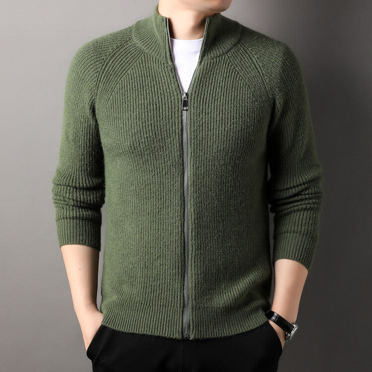 Herren Strickjacke mit hohem Kragen und unauffälligem Reißverschluss EB
