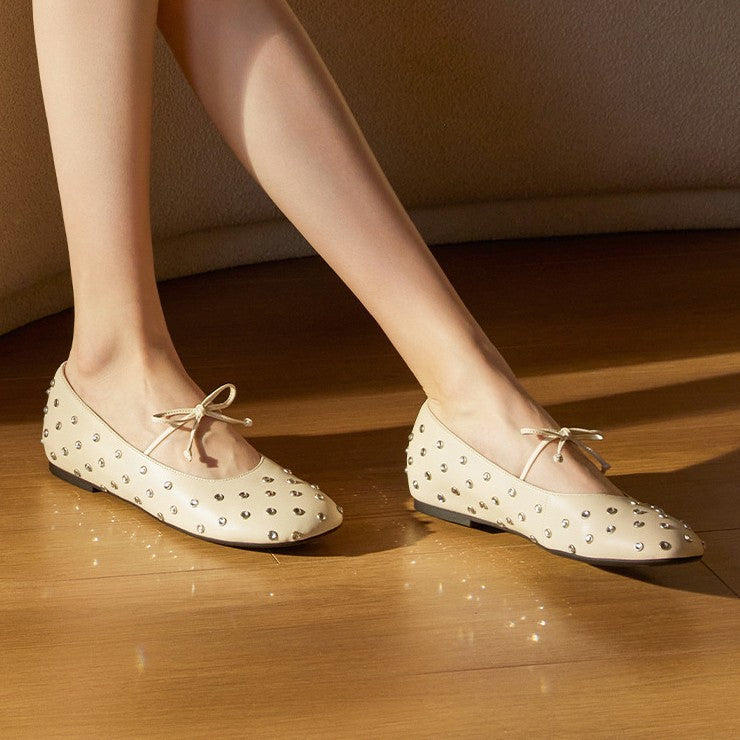 Damen Ballerinas mit funkelndem Strassbesatz und eleganter Schnürung EB
