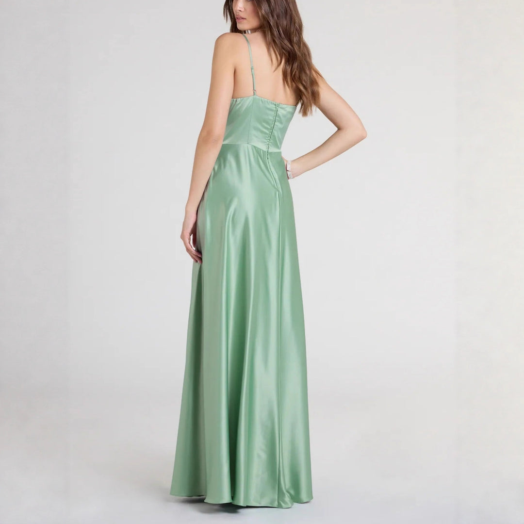 Damen Elegantes Abendkleid mit schimmerndem Satinfinish und tiefem Schlitz EB