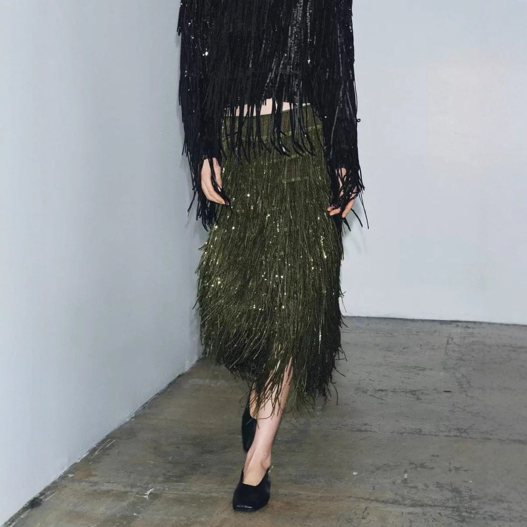 Damen Fransenrock aus schimmerndem Material mit eleganten Details EB