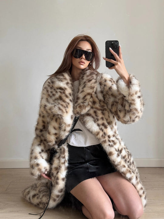 Damen Eleganter Kunstfellmantel mit animalischem Muster EB