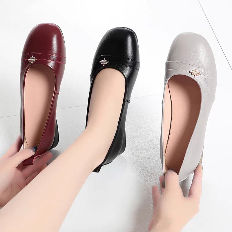 Damen Elegante Ballerinas mit modischem Schmuckdetail EB