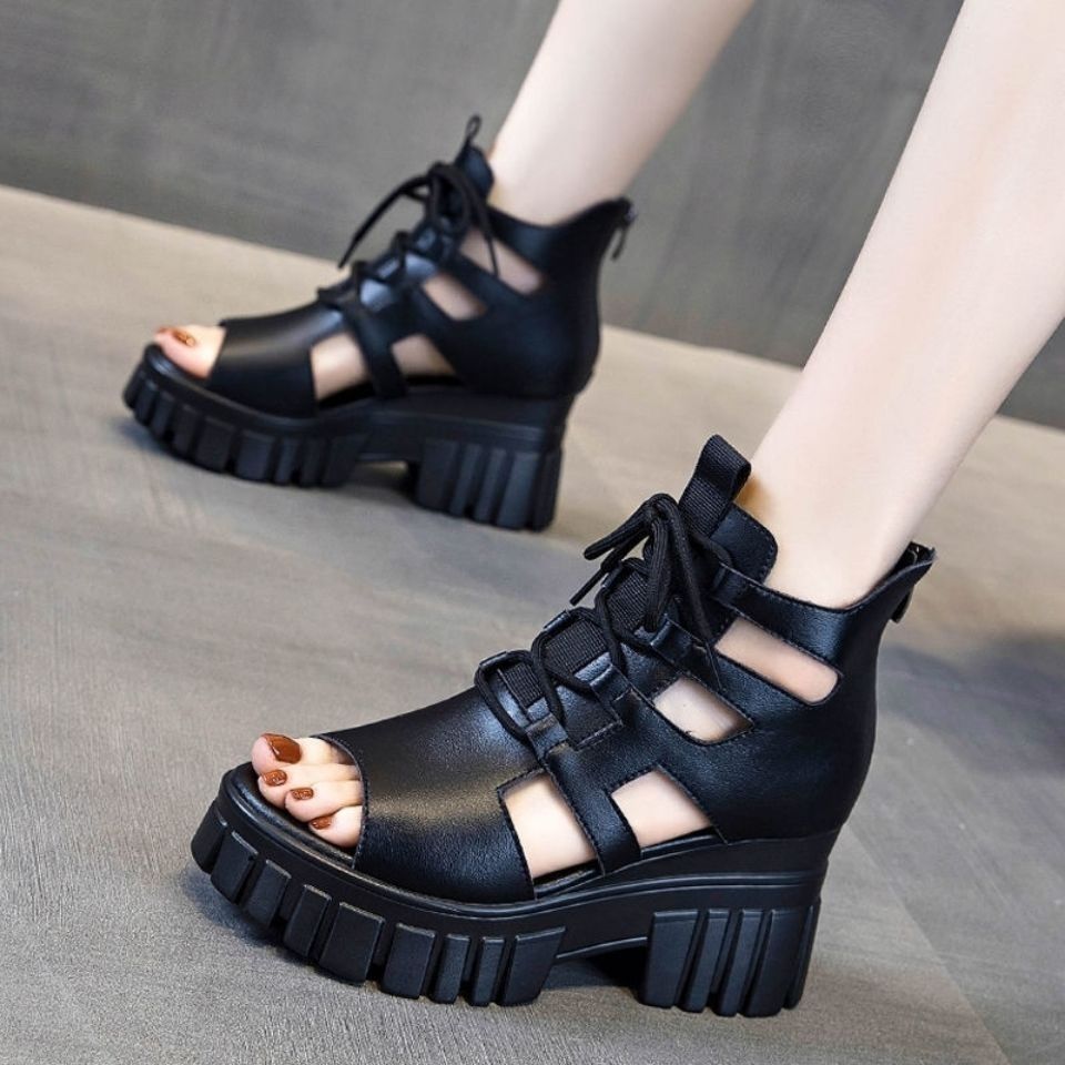 Damen Hochfrontige Schnürsandalen mit robustem Blockabsatz EB