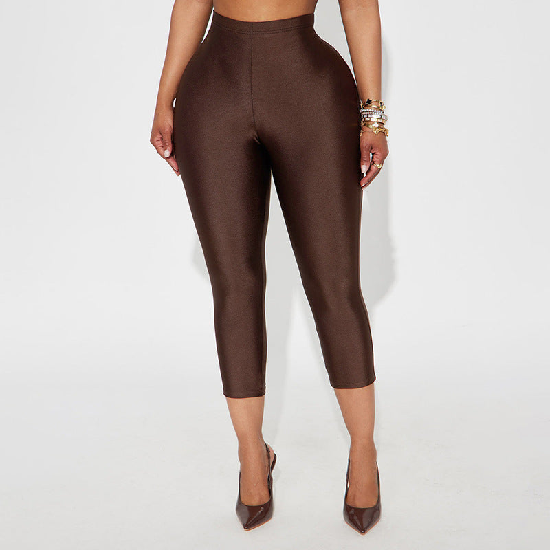 Damen Figurbetonte Capri-Leggings mit Hochbund und luxuriösem Glanz EB