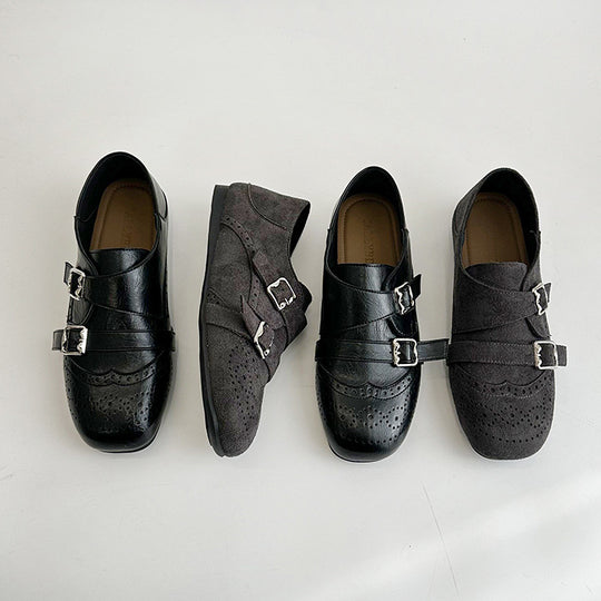 Damen modische Mokassins mit doppeltem Schnallenverschluss und stilvollem perforiertem Design EB