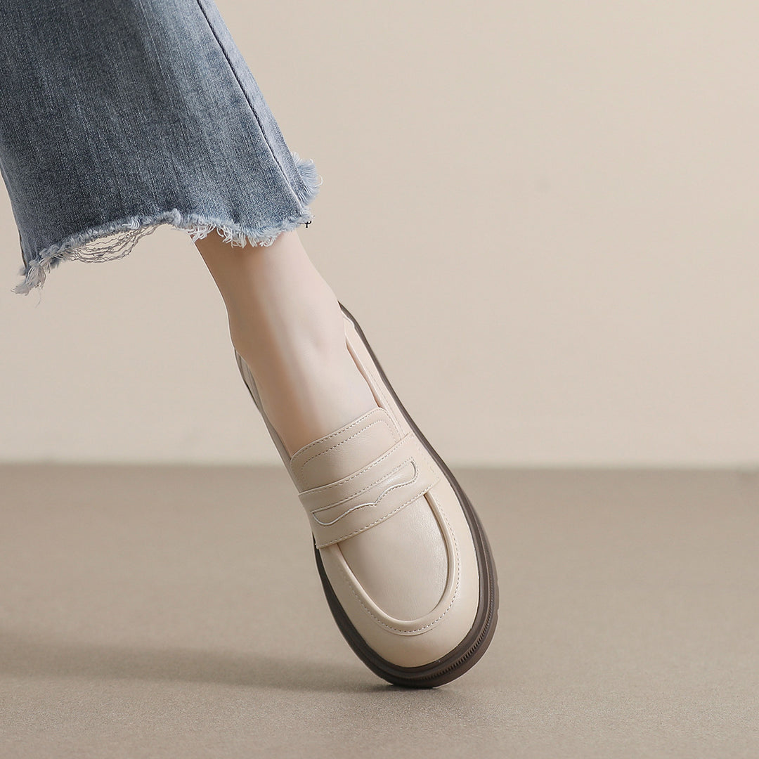 Damen Mokassin-Schuhe mit modischer Schnallenverzierung und komfortablem Blockabsatz EB
