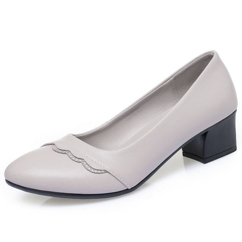 Damen Elegante Pumps mit zierlicher Wellenkante und komfortablem Blockabsatz EB
