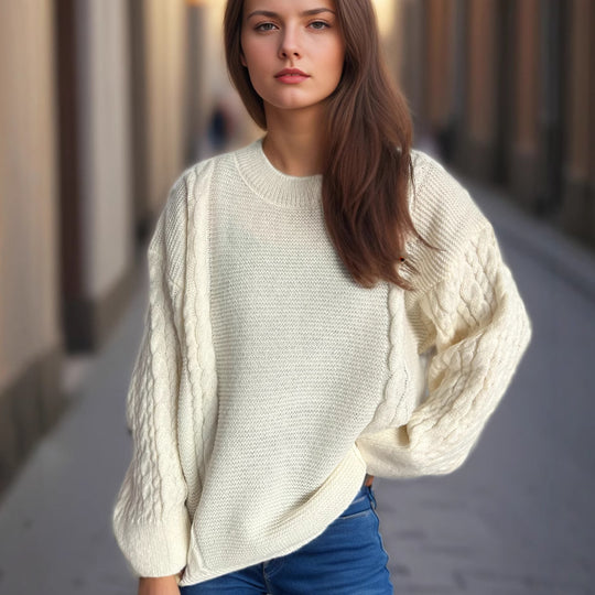 Damen Grobstrickpullover mit eleganten Zopfmuster und lässigem Schnitt EB