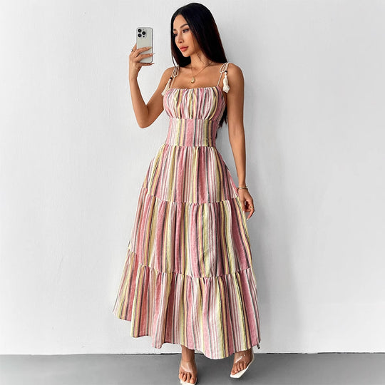 Damen Maxikleid mit maritimem Streifenmuster und raffinierten Trägerdetails EB