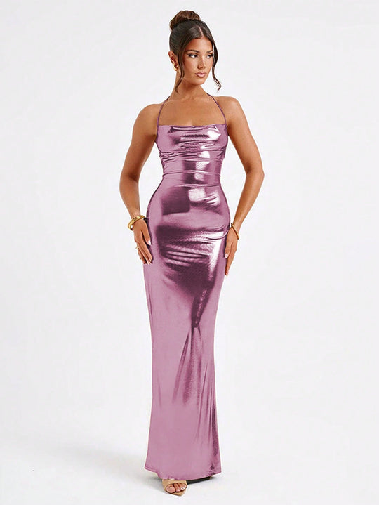 Damen Glamouröses Abendkleid mit Spaghettiträgern und figurschmeichelndem Schnitt EB