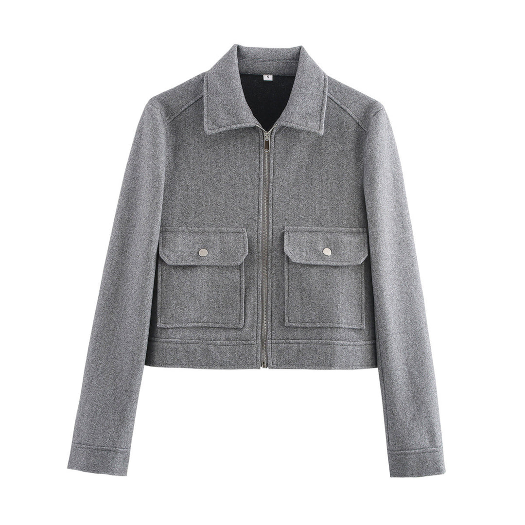 Damen kurze Fleecejacke mit stilvollen Brusttaschen und elegantem Kragen EB