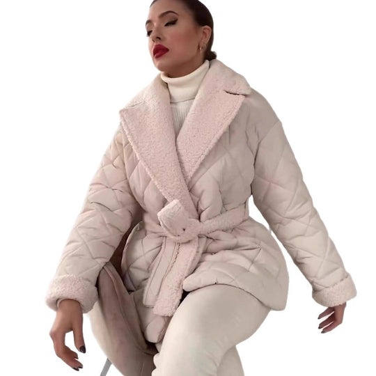 Damen gesteppte Teddyjacke mit Gürtel EB
