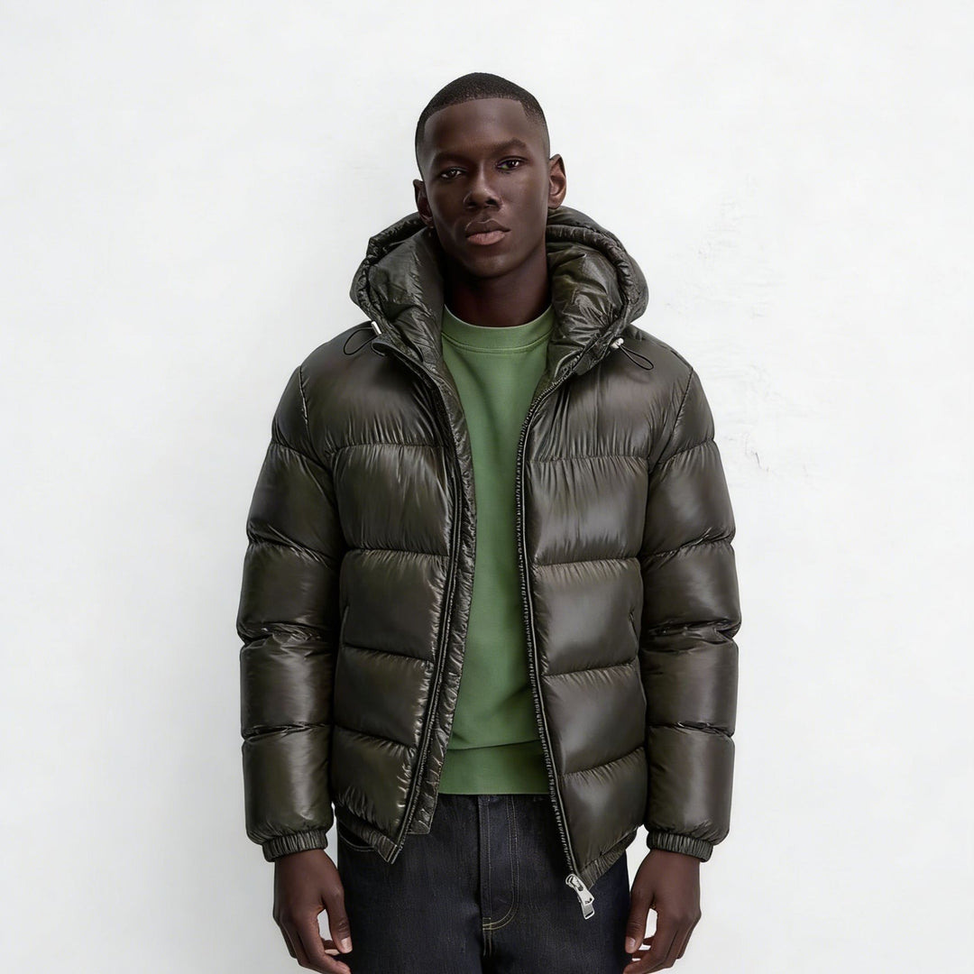 Herren nan steppte Kapuzenjacke mit glänzender Oberfläche, warmer Synthetikfüllung und Zweiwege-Reißverschluss EB