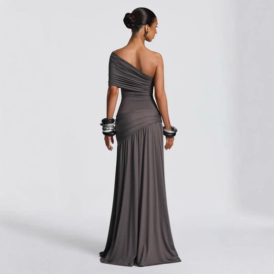 Damen Exquisites Abendkleid im asymmetrischen Design mit hohem Schlitz EB
