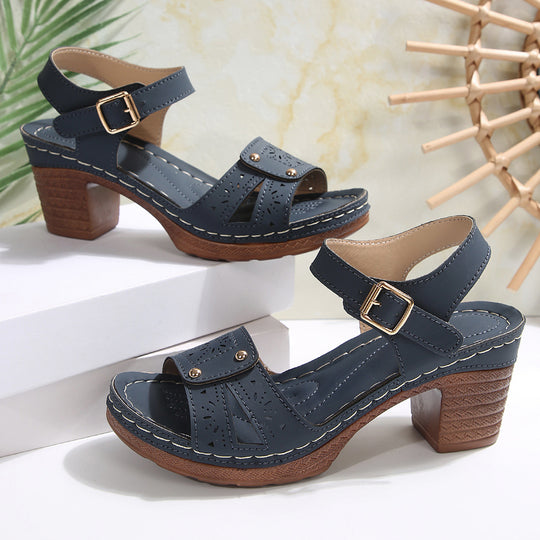 Damen elegante Sandalen mit verzierten Riemchen und Blockabsatz EB
