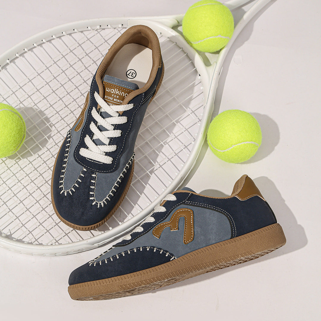 Damen Retro-Sneaker mit Gumsohle und gepolsterter Innensohle EB