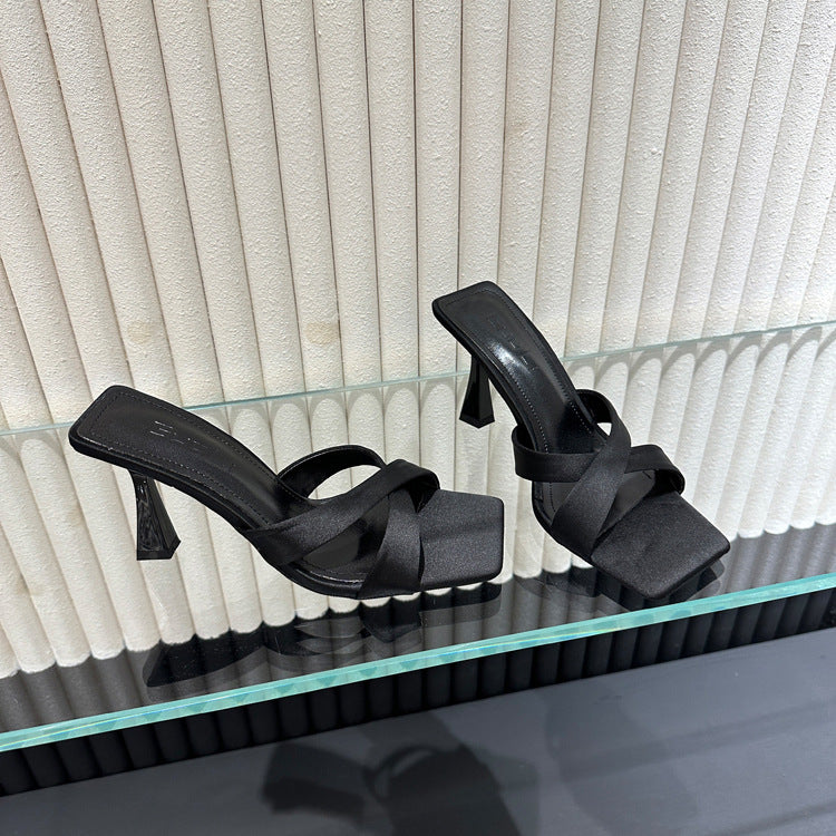Damen elegante High Heel Sandalen mit gekreuzten Riemen EB