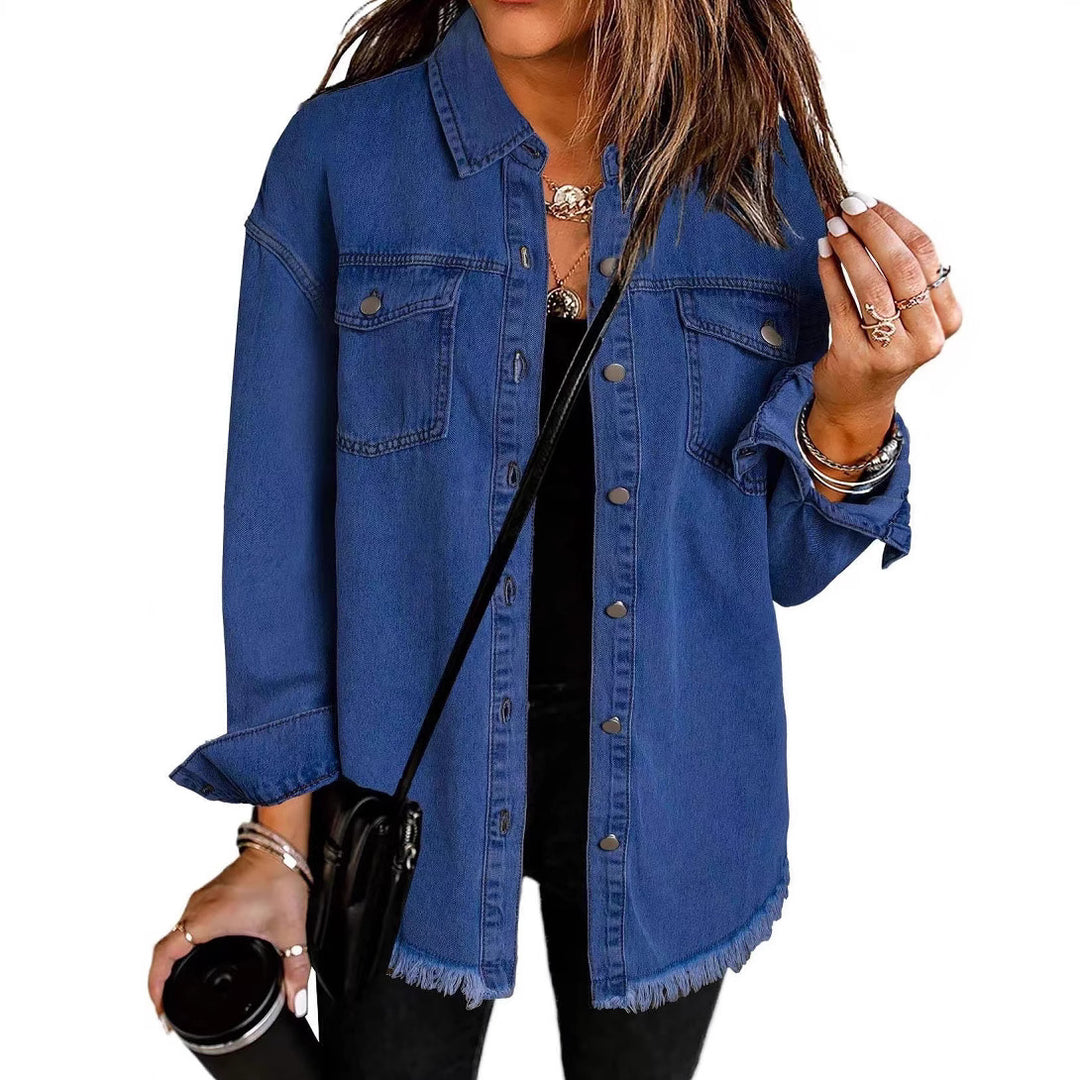 Damen lässiges Denim-Hemd mit fransigen Säumen und praktischen Brusttaschen EB