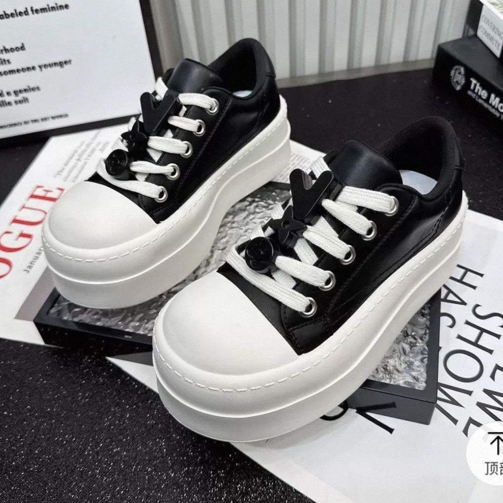 Damen Modische Sneakers mit auffälligem Design EB