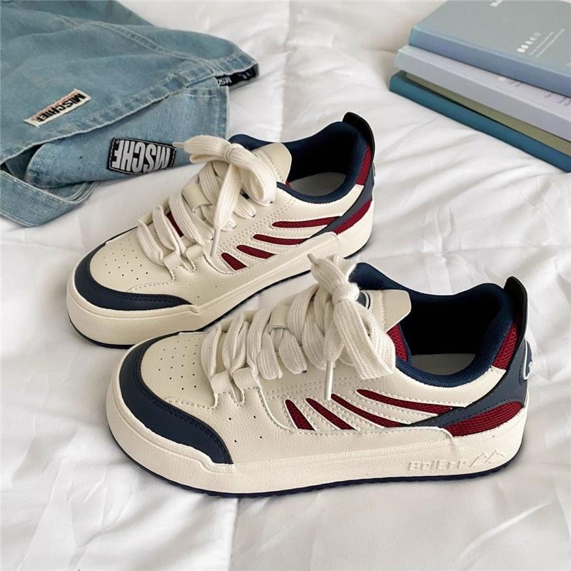 Damen Sportliche Sneakers mit atmungsaktiver Struktur und modischen Akzenten EB