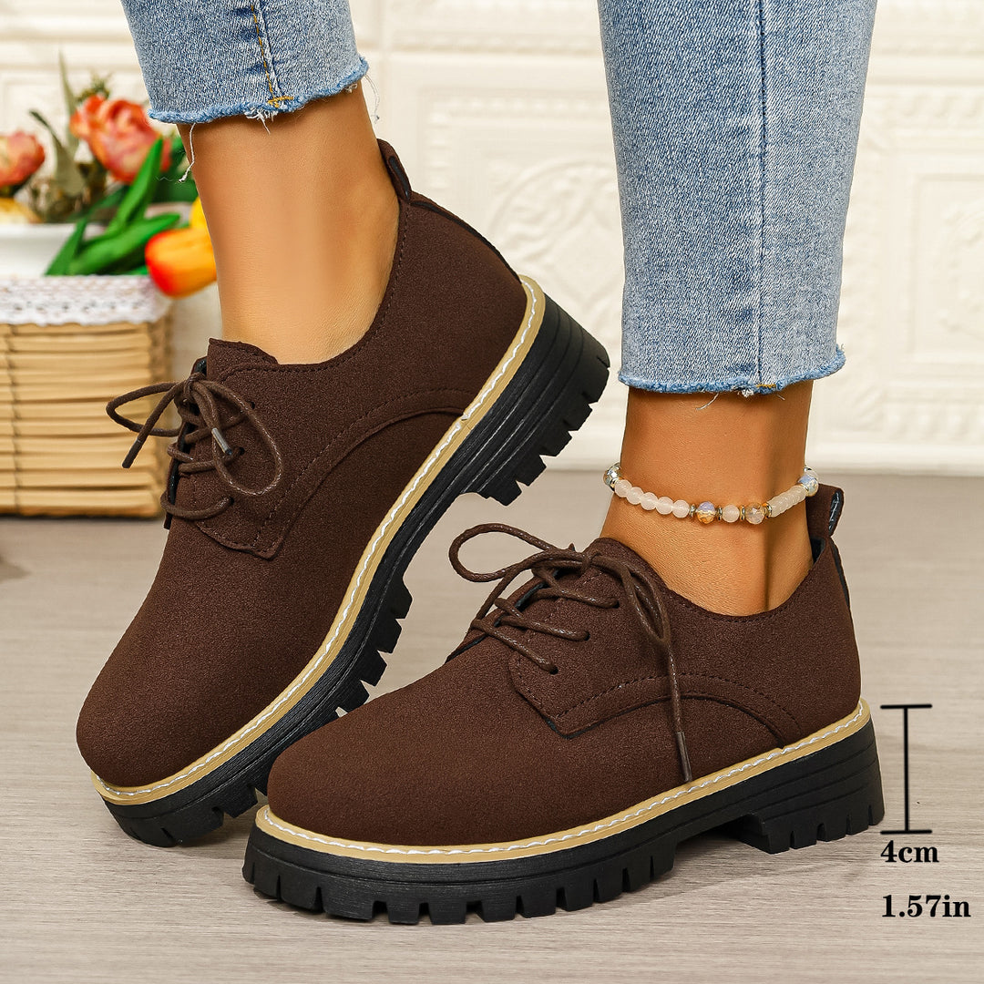Damen Schnürschuhe mit rutschfester Profilsohle und komfortabler Polsterung EB