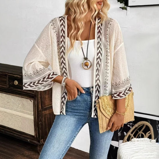 Damen Leichtes und luftiges Strickcardigan mit ethnischem Muster EB