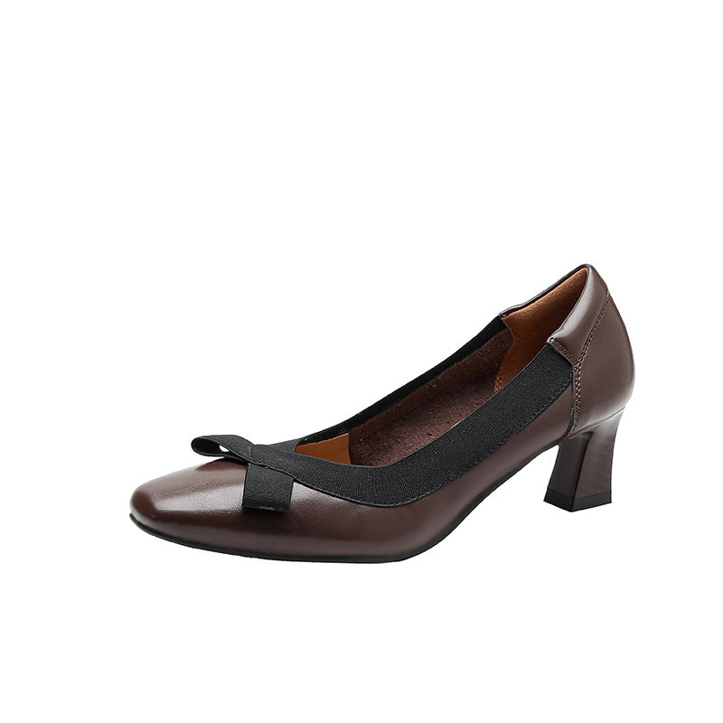 Damen Elegante Pumps mit modischem Riemen und Schleifen-Detail EB