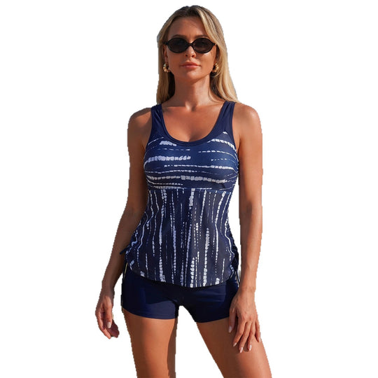 Damen Sportoberteil mit sportlichen Shorts EB