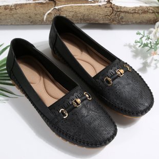 Damen Mokassin-Schuhe mit perforiertem Design und eleganter Schnalle EB