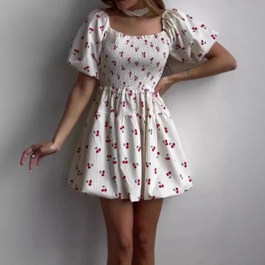 Damen Sommerliches Minikleid mit Puffärmeln und floralem Design EB