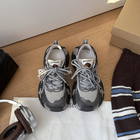 Damen Sportliche Sneakers mit robustem Design und innovativer Dämpfungstechnologie EB