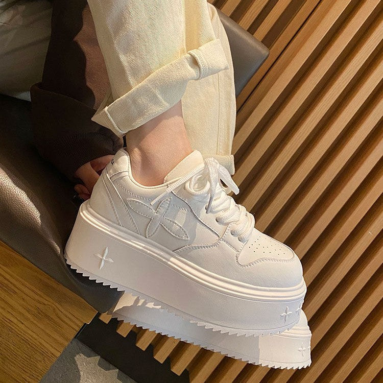 Damen modische Plateau-Sneaker mit dämpfender Sohle und atmungsaktivem Obermaterial EB
