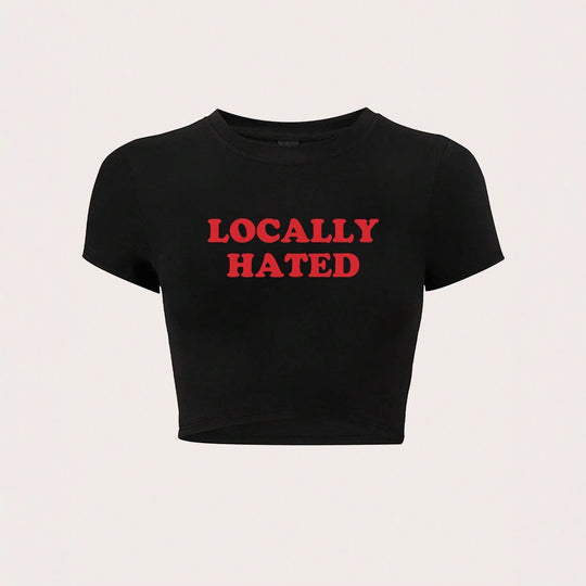 Damen Crop-T-Shirt mit auffälligem Schriftzug und figurbetontem Design EB