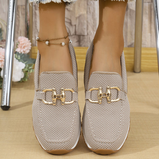 Damen  elegante Slipper Loafer mit gepolsterter Innensohle und dekorativer Metallapplikation EB